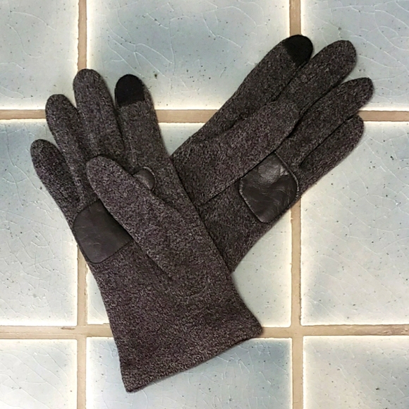 ECHO | Women's Touch Screen Knit Gloves - Picture 1 of 7